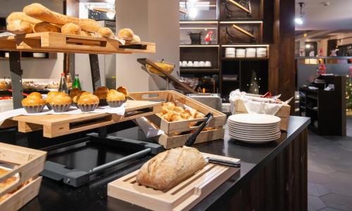 Chalet Hôtel Le Prieuré & Spa - photo 3