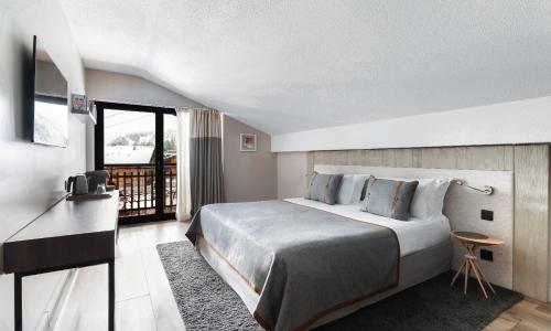 Heliopic Hotel & Spa - photo 2